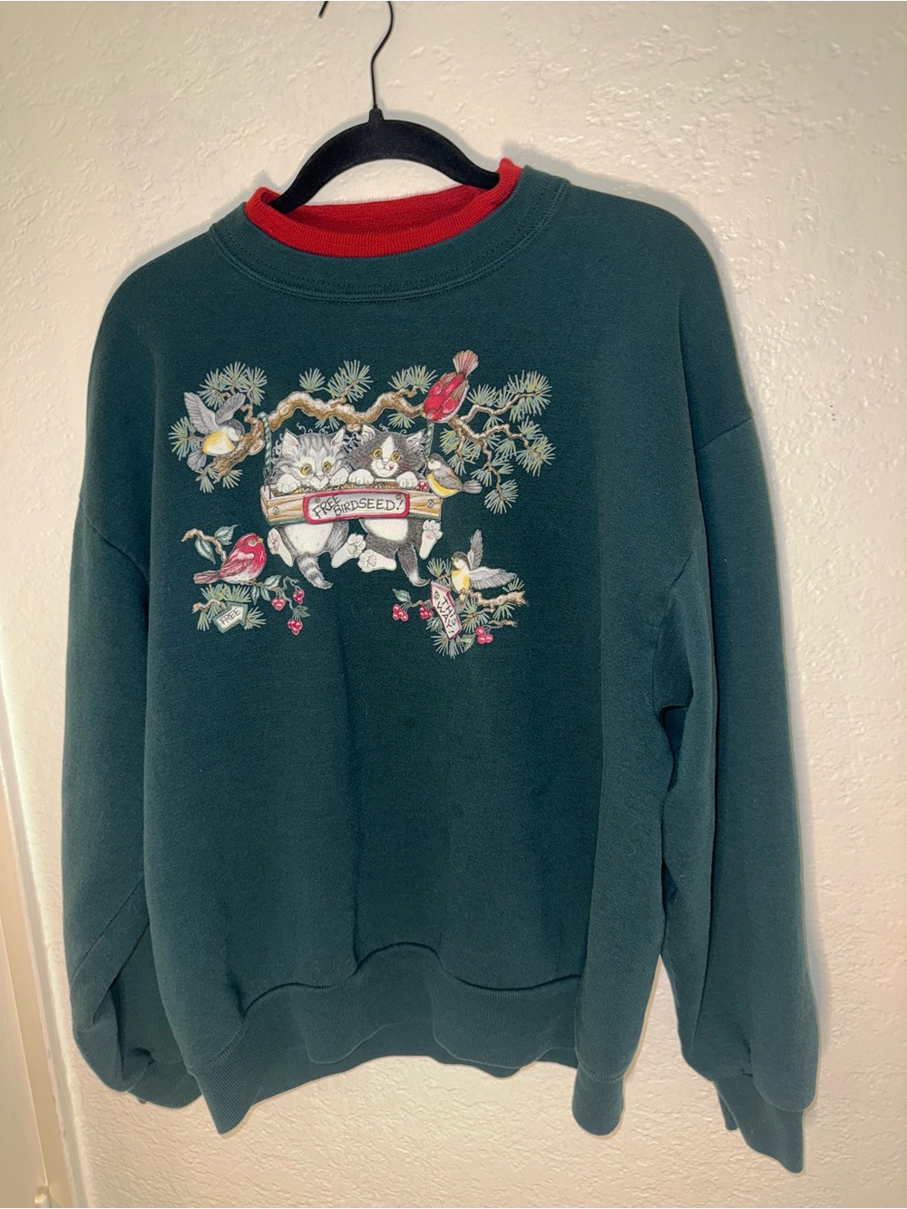 Vintage Forest Green Crewneck Sweater with Holiday Cat & Bird Motif